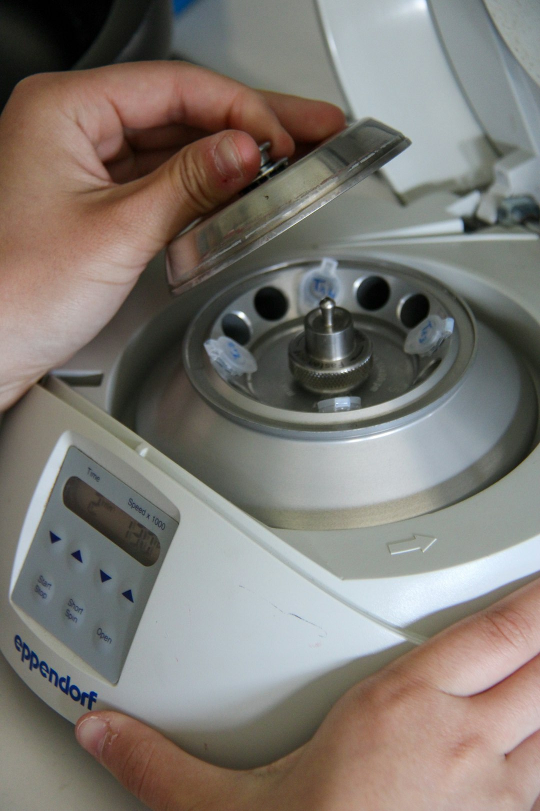 An eppendorf centrifuge in a science laboratory.
